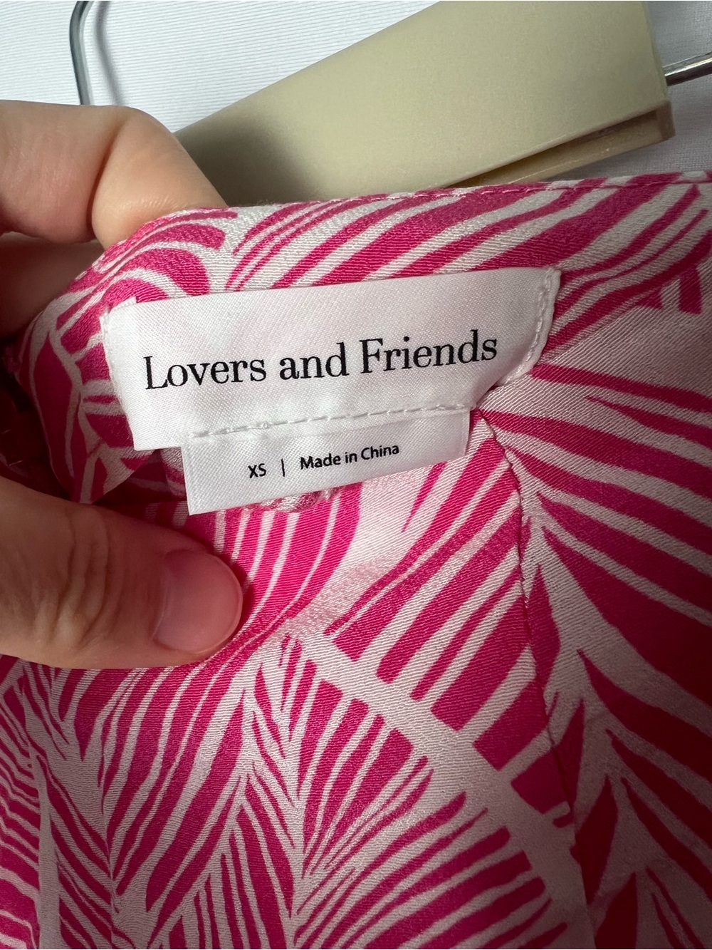 Lovers and Friends Revolve Makena Fuchsia Leaf Print Pants XS Pink Ankle Slit - Picture 12 of 13